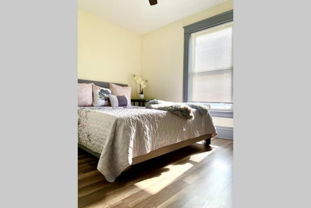 Willa 5Br Niagara Getaway Prime Location-Sleeps 10 Niagara Falls Zewnętrze zdjęcie