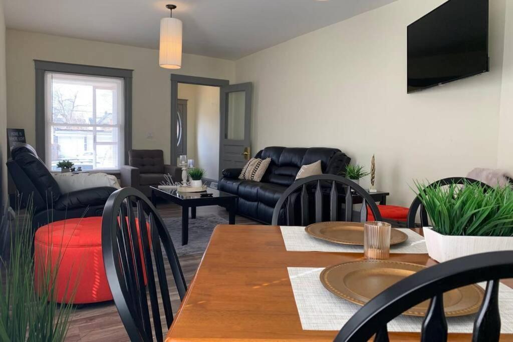Willa 5Br Niagara Getaway Prime Location-Sleeps 10 Niagara Falls Zewnętrze zdjęcie