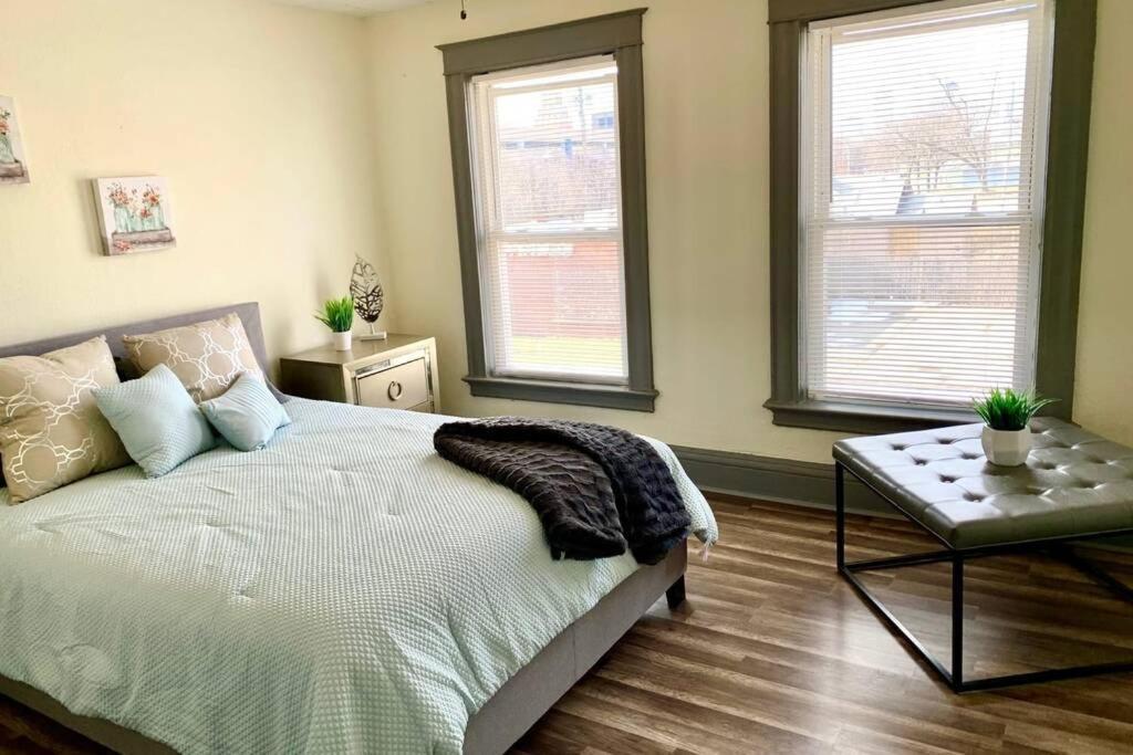 Willa 5Br Niagara Getaway Prime Location-Sleeps 10 Niagara Falls Zewnętrze zdjęcie